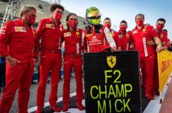 开云体育下载-哈斯车队翻盘索伯车队，阿隆索统治全场